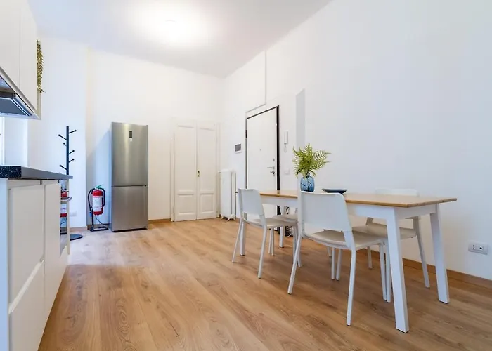 70 Mq Station 100 Mt Appartement Milaan