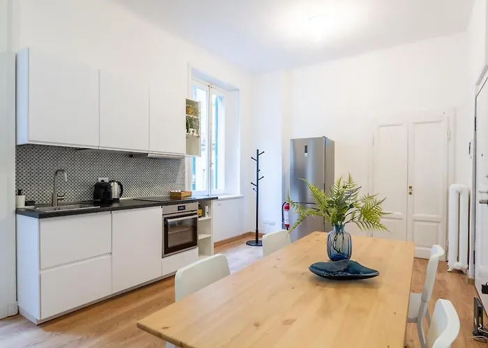70 Mq Station 100 Mt Appartement Milaan